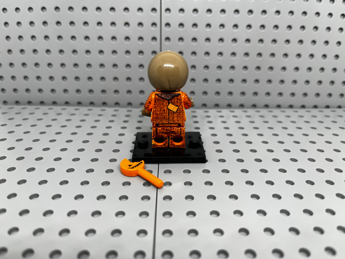 Sal Custom Block-Style Figure