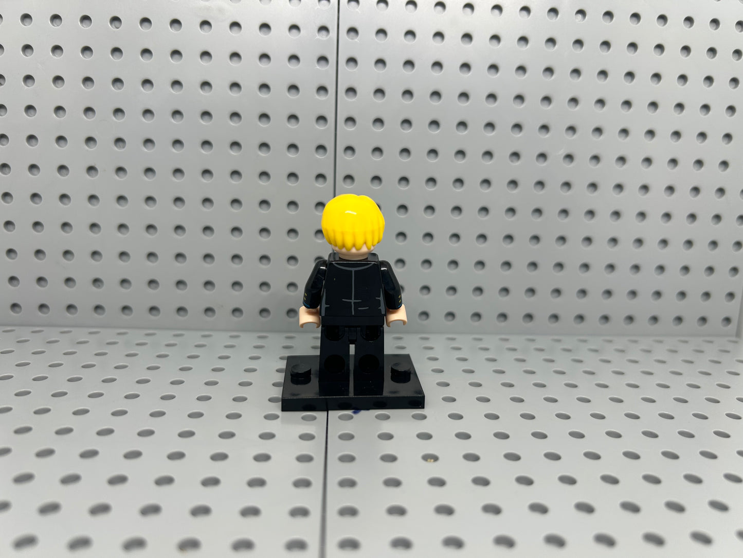 Black Gale Ruler Custom Minifigure