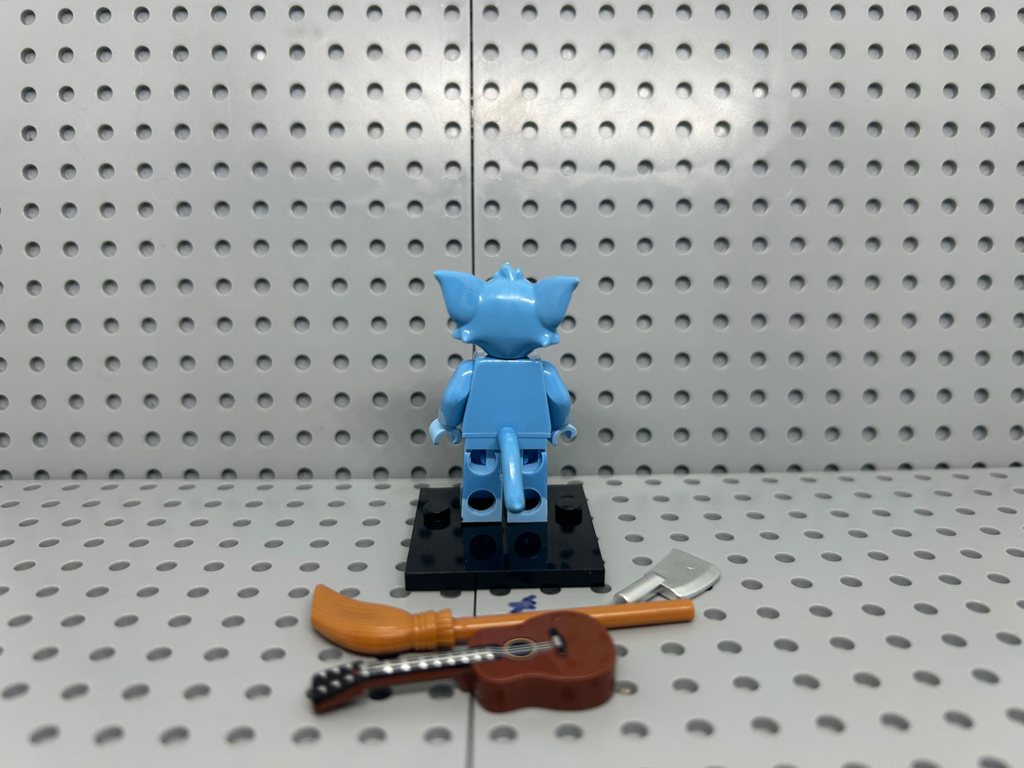 Grayson Paws Custom Minifigure