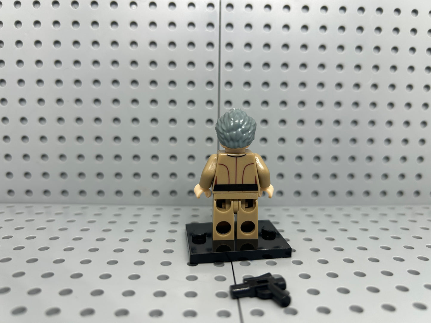 Galactic Director Tharic Custom Block-Style Figure