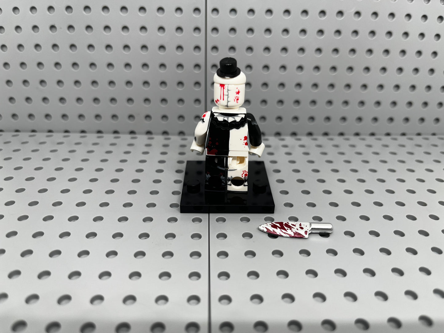 Killer Clown Custom Block-Style Figure