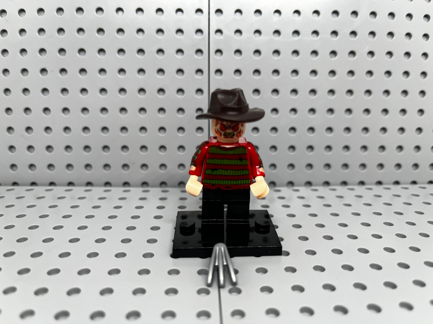 Freddy Custom Block-Style Figure