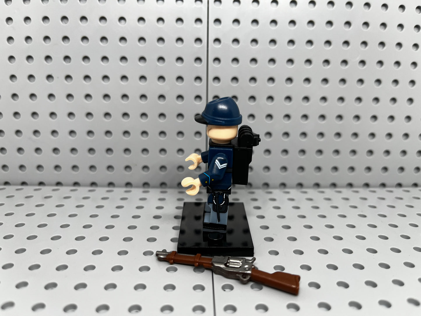 Civil War Northern Soldier Custom Block-Style Figure