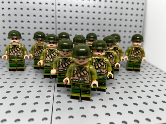 US Rifleman Soldiers Custom Block-Style Figures 12 Count