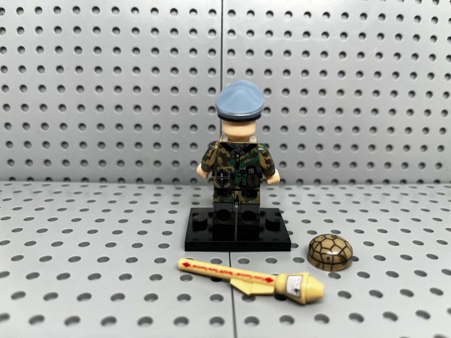 German Panzerfaust Soldier Custom Block-Style Figure