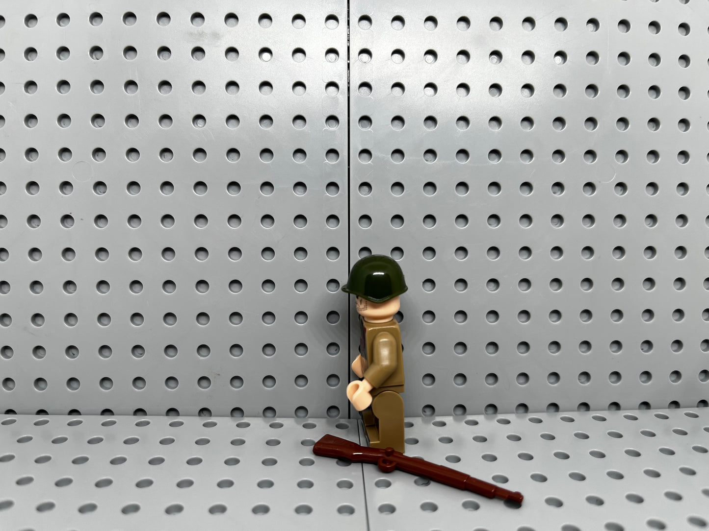 Russian Rifleman Soldiers Custom Block-Style Figures 12 Count