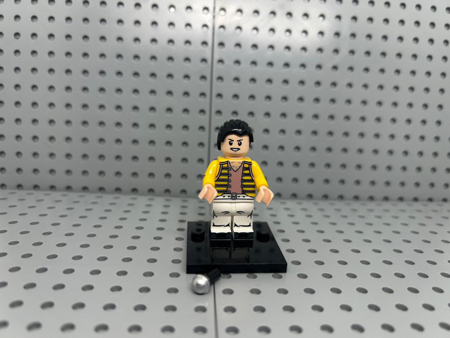 Freddie Mercury Custom Block-Style Figure