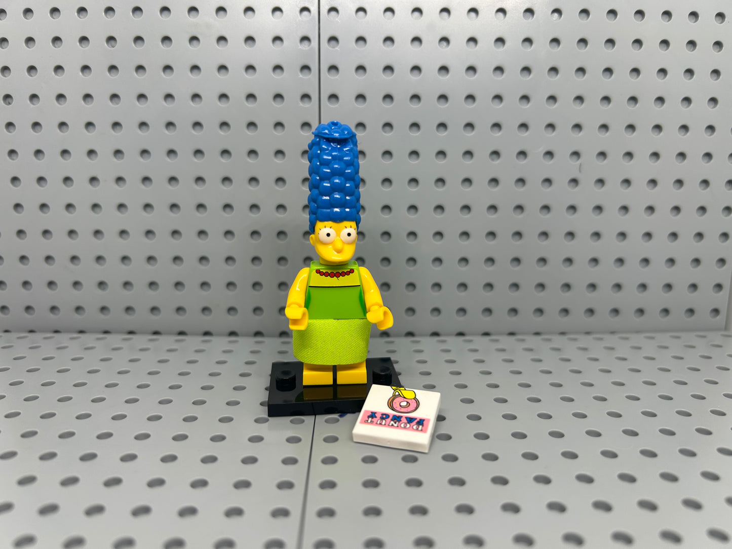 Bluebell Mom Custom Minifigure