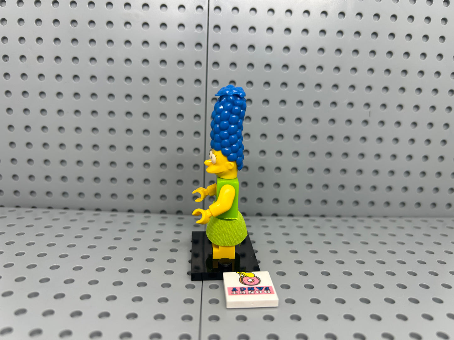 Bluebell Mom Custom Minifigure