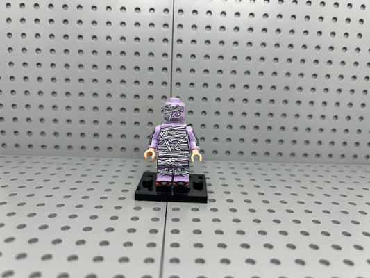 Zombi Bone Custom Block-Style Figure