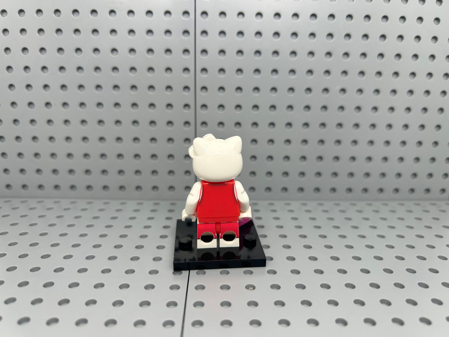 Lily Bow Custom Minifigure
