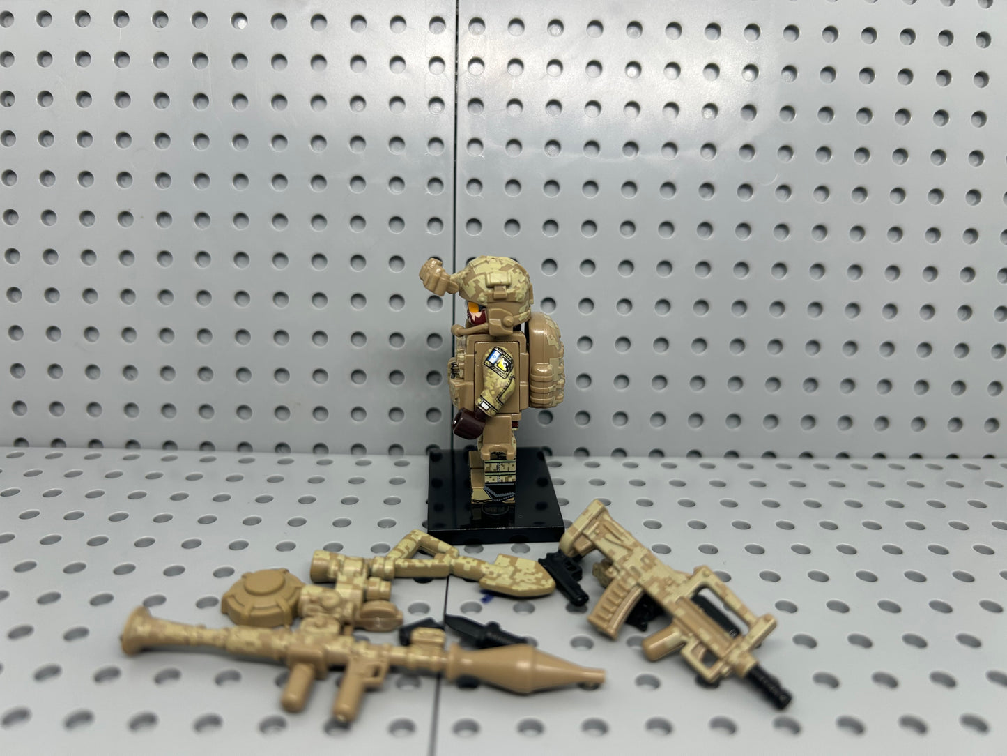 US Multicam Urban Soldier Custom Block-Style Figure