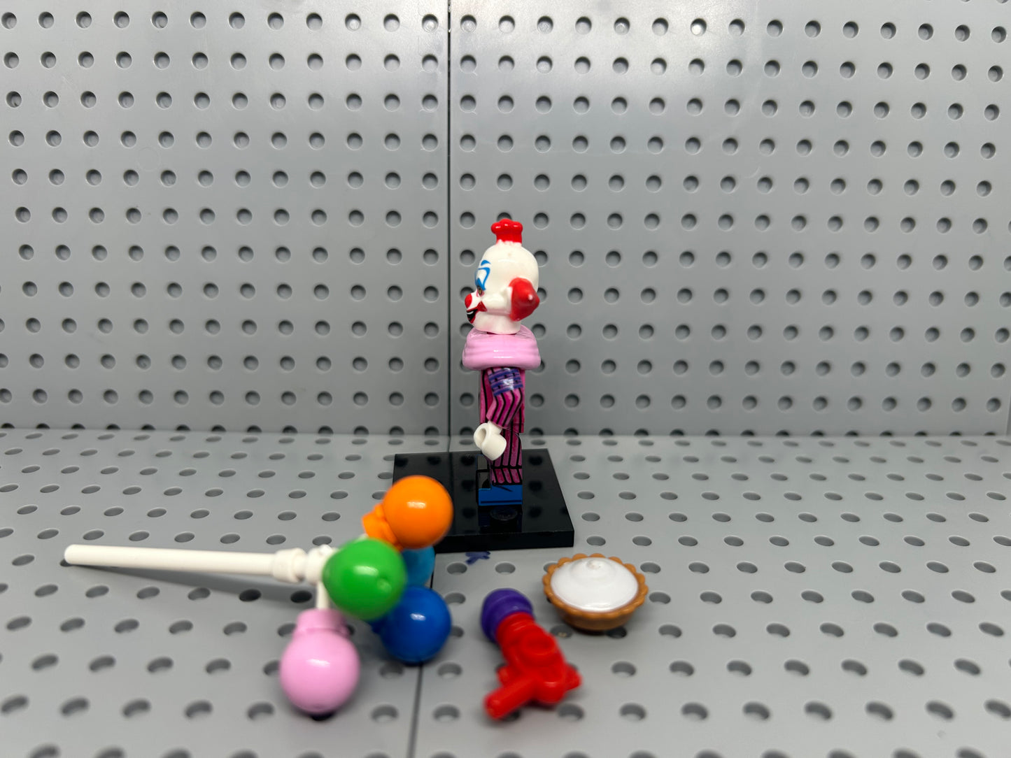 Blood Balloon Clown Custom Block-Style Figure