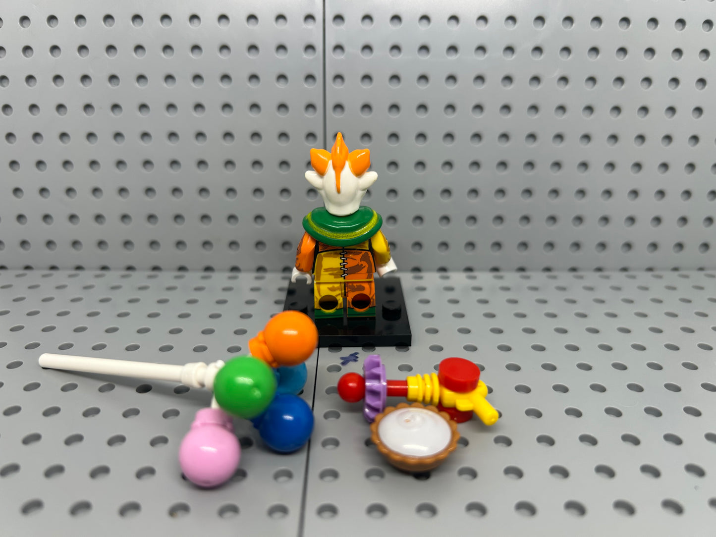 Twisted Funhouse Clown Custom Block-Style Figure