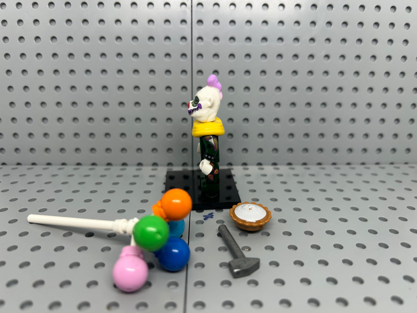 Silent Circus Stalker Custom Block-Style Figure