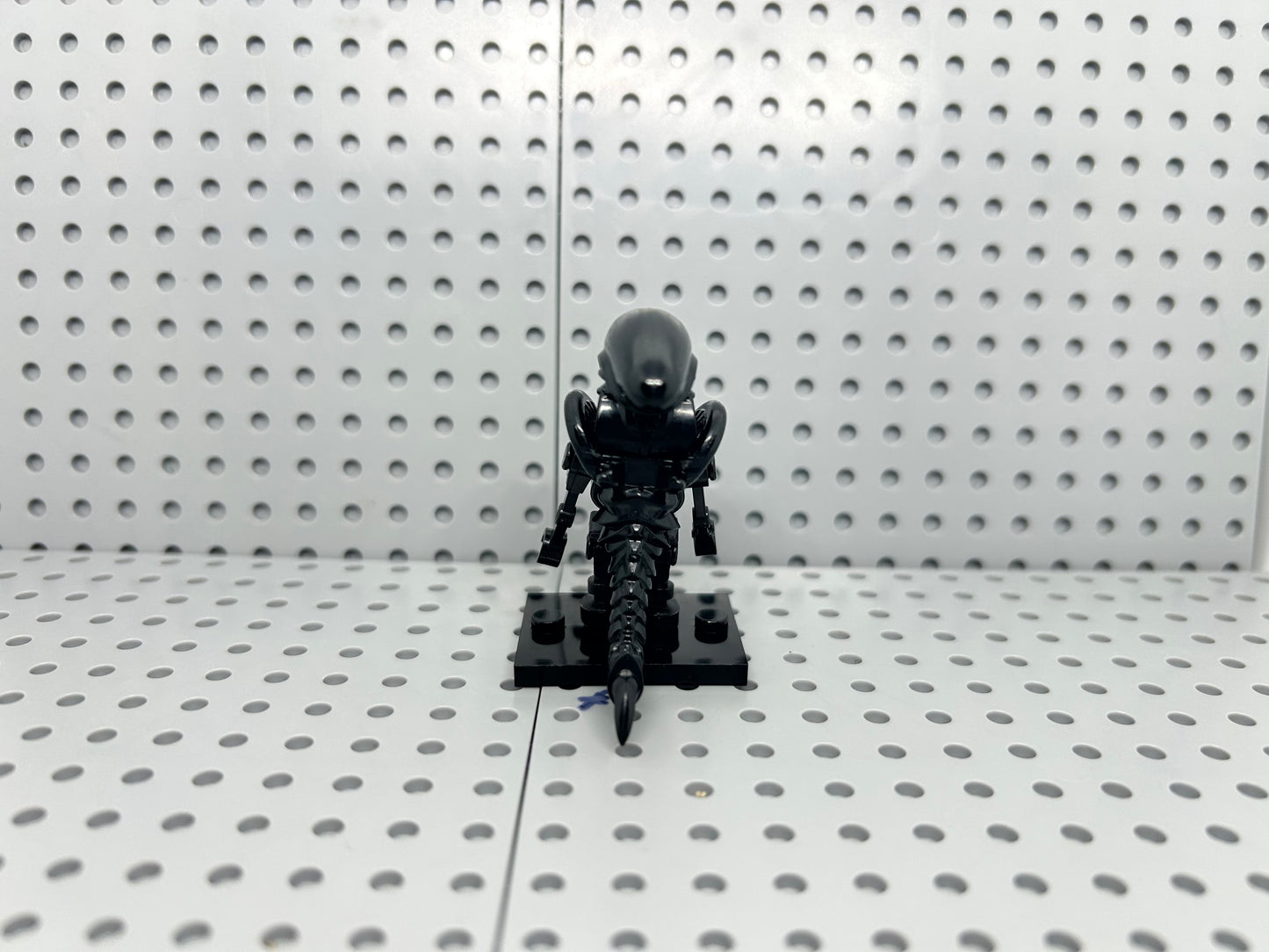 Prime Tracker Custom Block-Style Figure