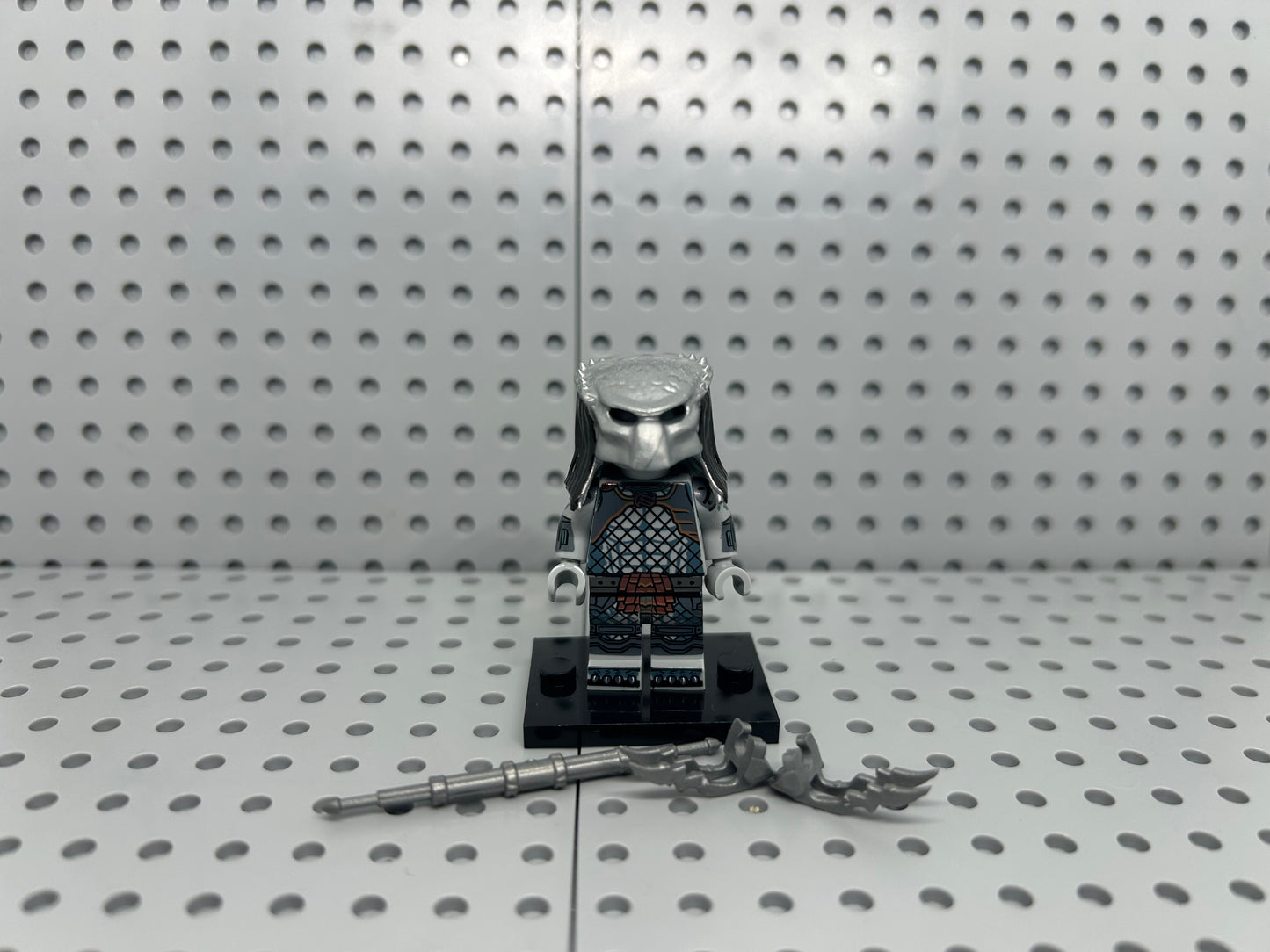 Skull Claimant Custom Block-Style Figure