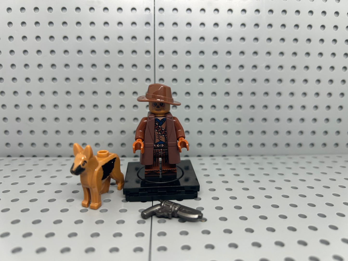 Ghoul Gunslinger Custom Block-Style Figure