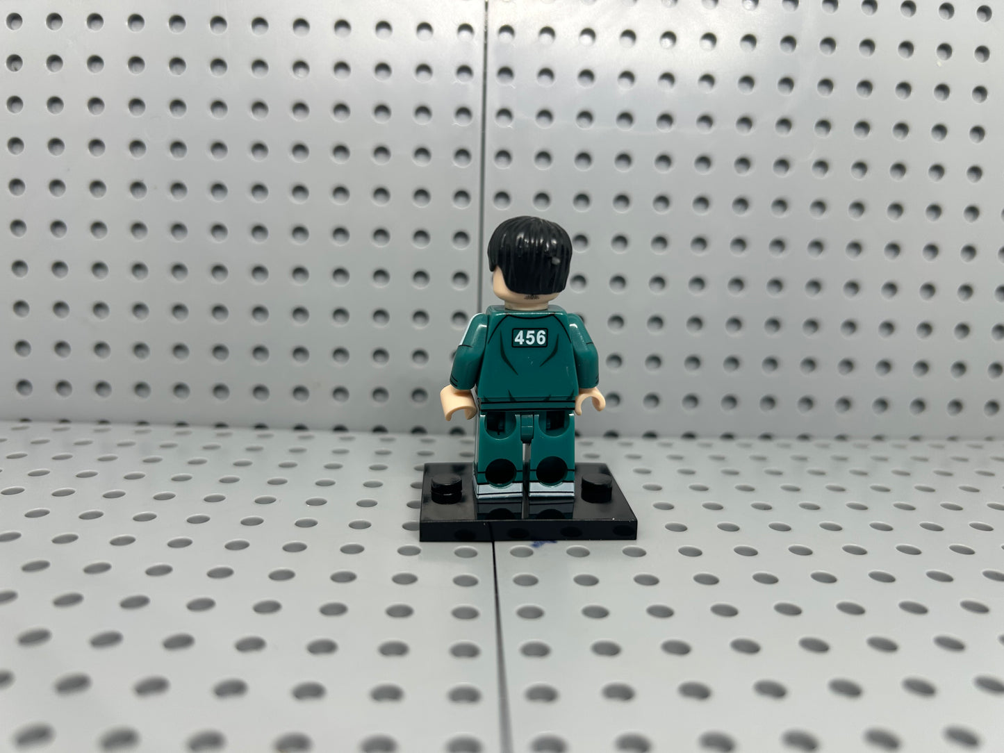 Game Contestant 456 Custom Block-Style Figure