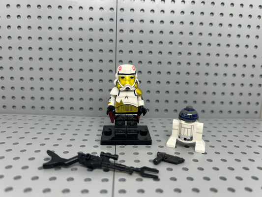 Galactic Captain Virella Custom Block-Style Figure