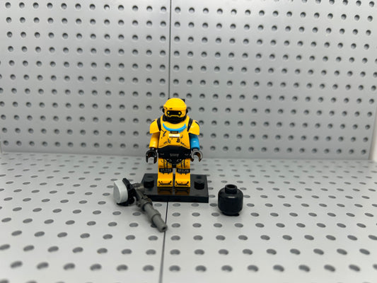 Galactic Loader Bot Custom Block-Style Figure