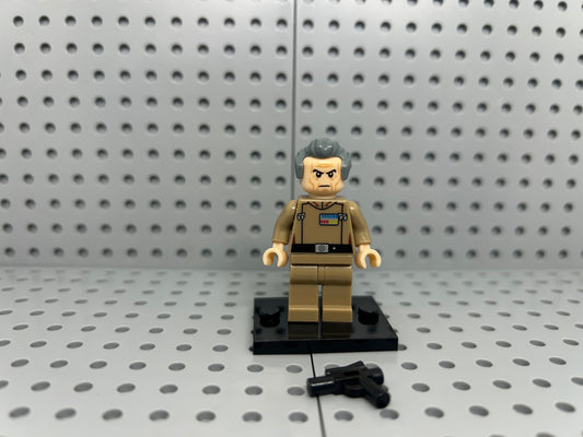 Galactic Director Tharic Custom Block-Style Figure