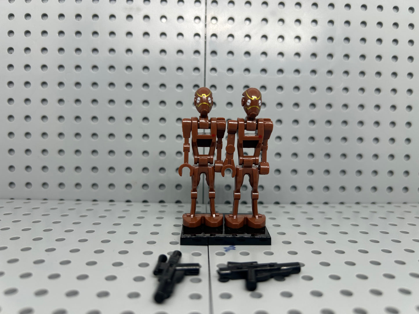 Commando Bots 2 Count Custom Block-Style Figures