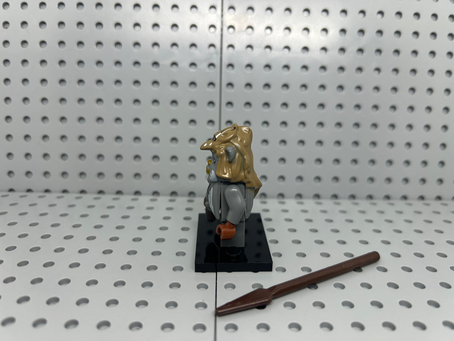 Picket Pine Custom Block-Style Figure