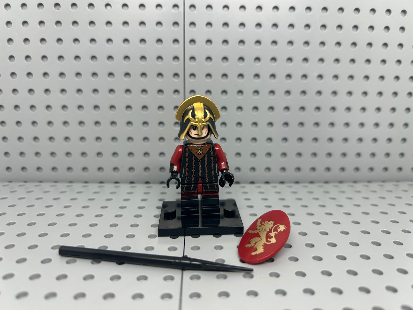 Medieval Knight Custom Block-Style Figure