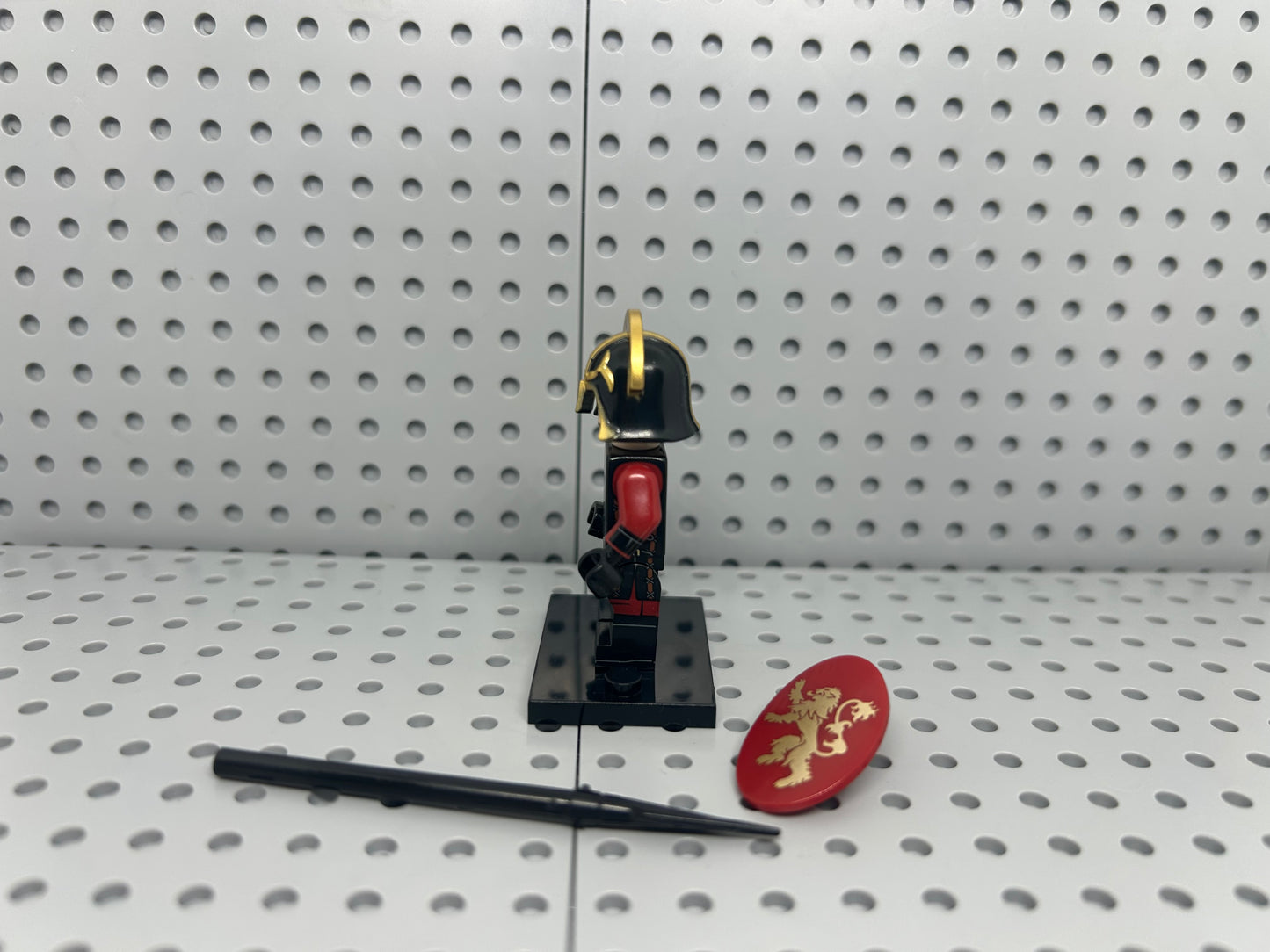 Medieval Knight Custom Block-Style Figure
