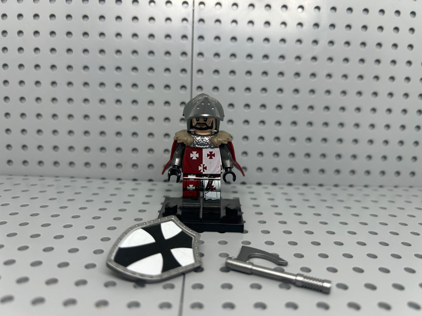 Medieval Knight Custom Block-Style Figure