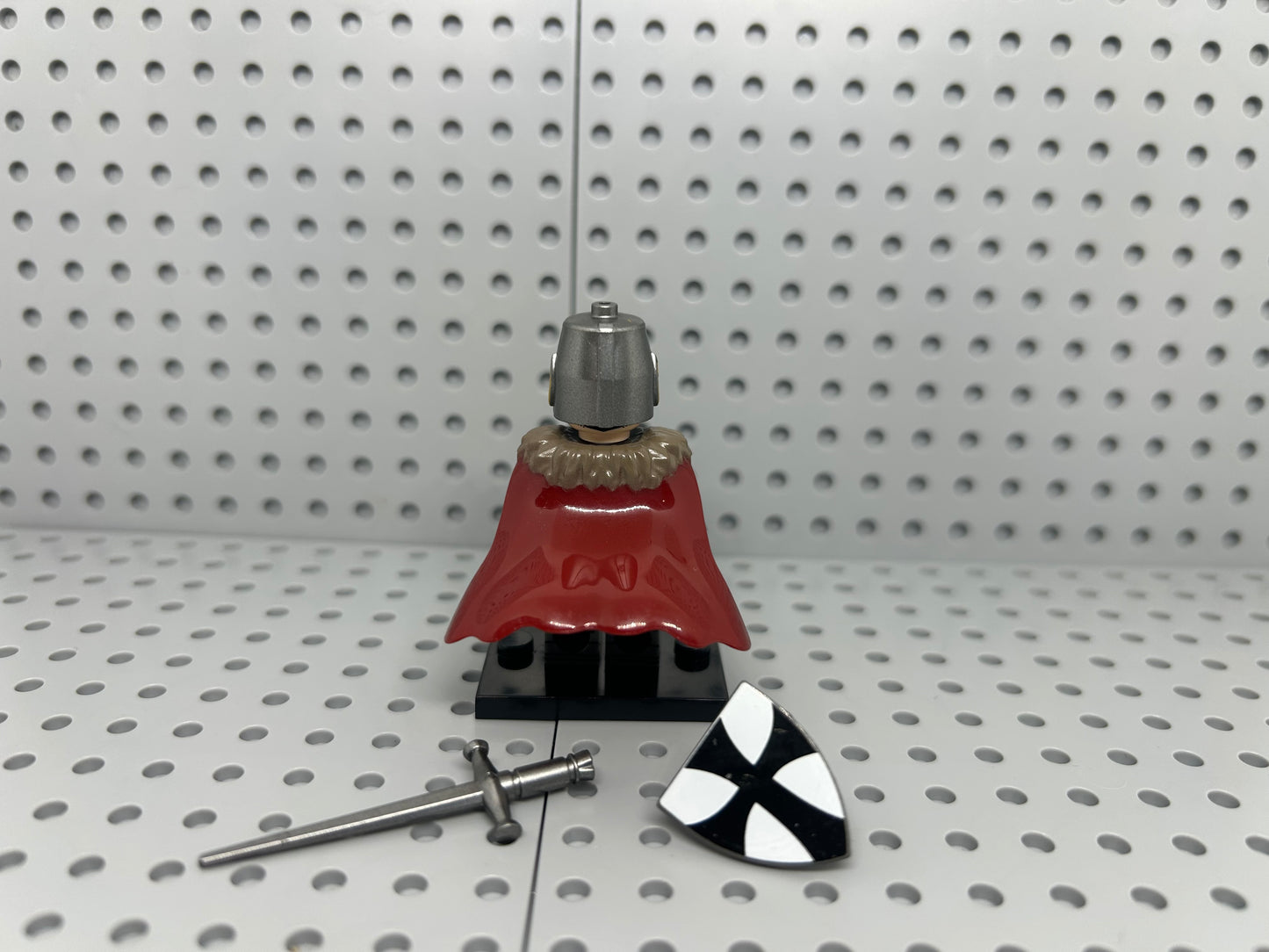 Medieval Knight Custom Block-Style Figure