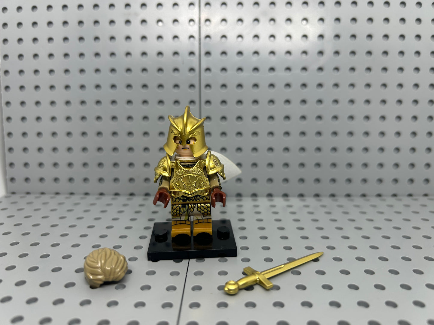 Medieval Golden Knight Custom Block-Style Figure