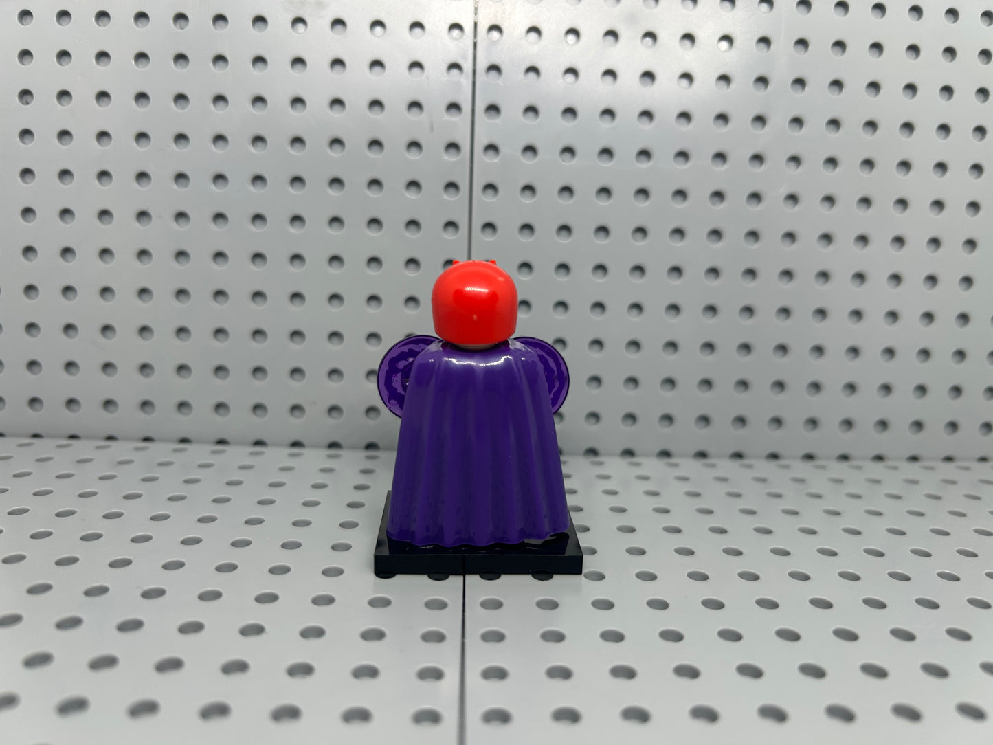 Magno Tyrant Custom Block-Style Figure