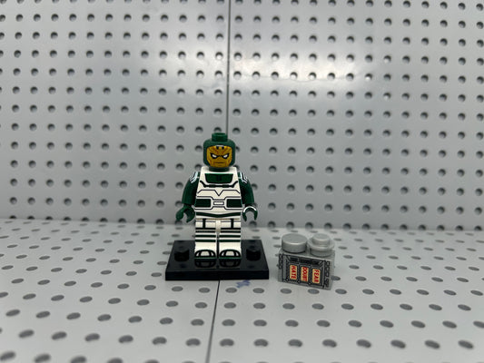 Brainforge Custom Block-Style Figure