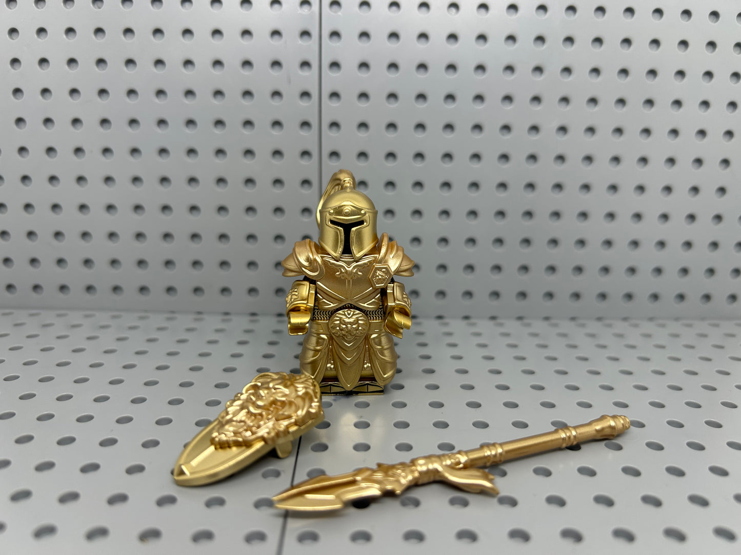 Medieval Golden Knight Custom Block-Style Figure