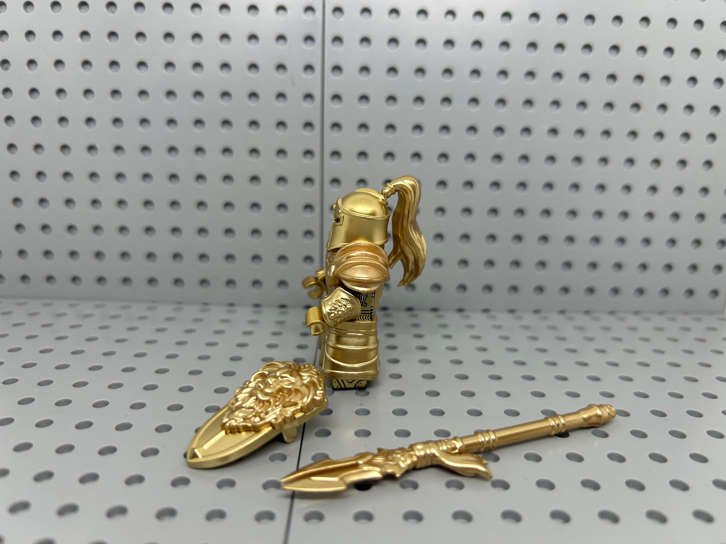 Medieval Golden Knight Custom Block-Style Figure