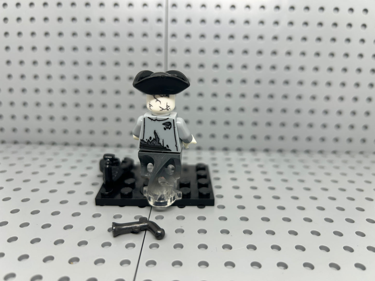 Spanish Sea Officer Custom Block-Style Figure