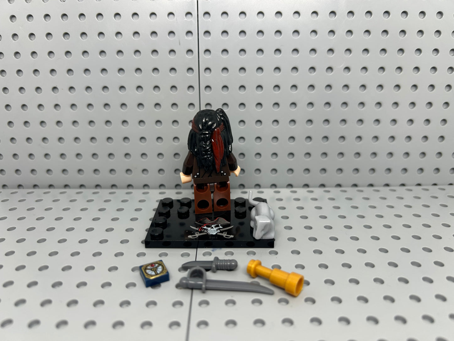 The Rogue Pirate Captain Custom Block-Style Figure