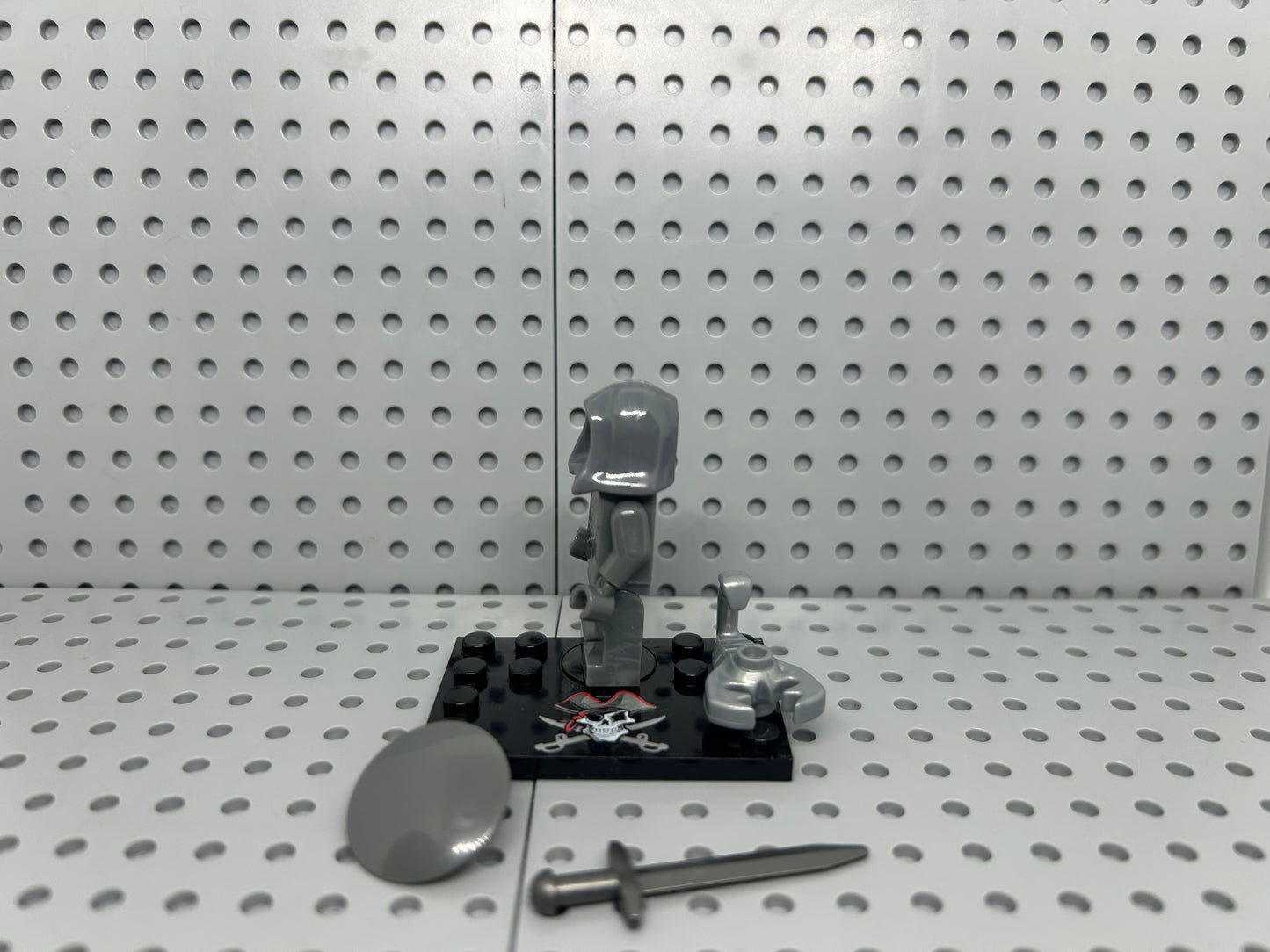 The Cursed Sea Maiden Custom Block-Style Figure