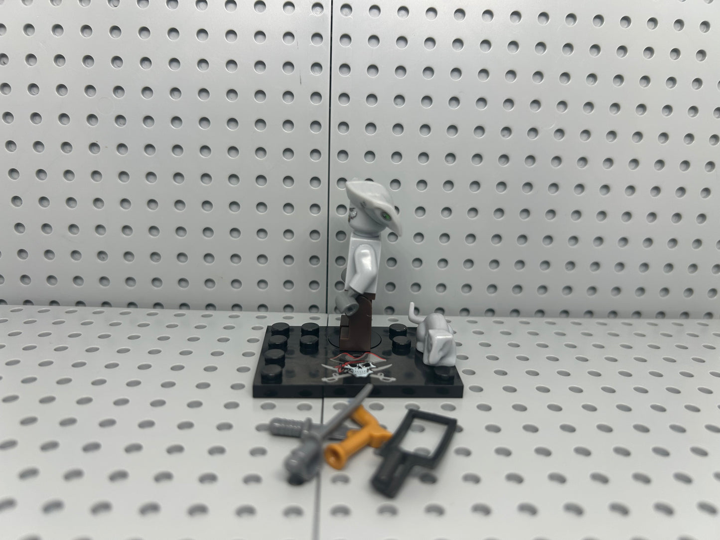 Hammerhead Sea Raider Custom Block-Style Figure