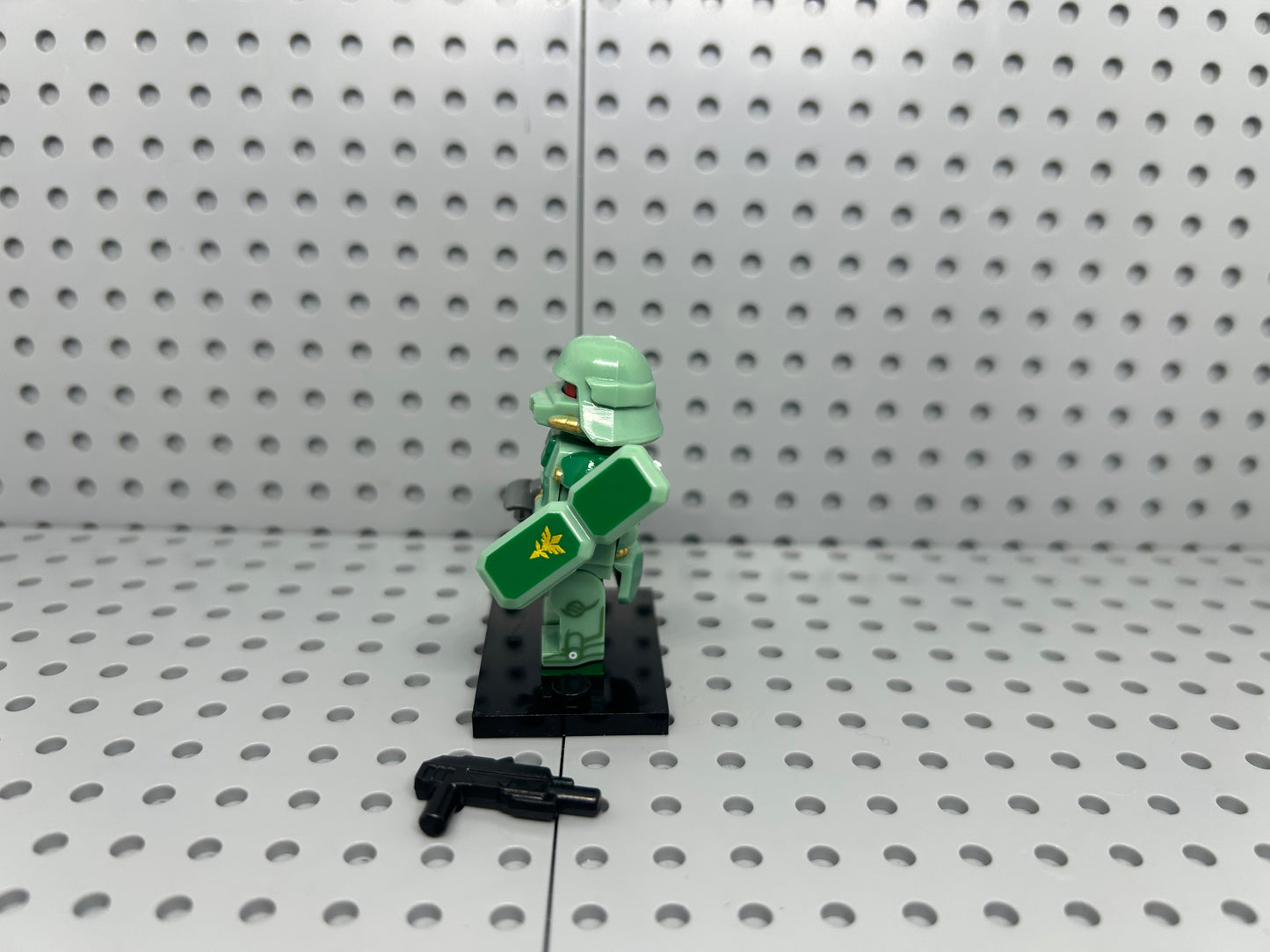 Heavy Assault Mech Trooper Custom Block-Style Figure