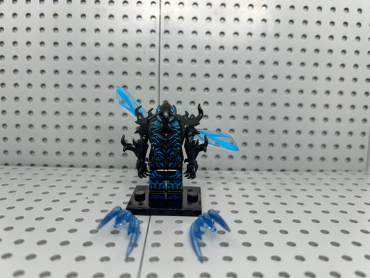 Shadow Hive Guardian Custom Block-Style Figure