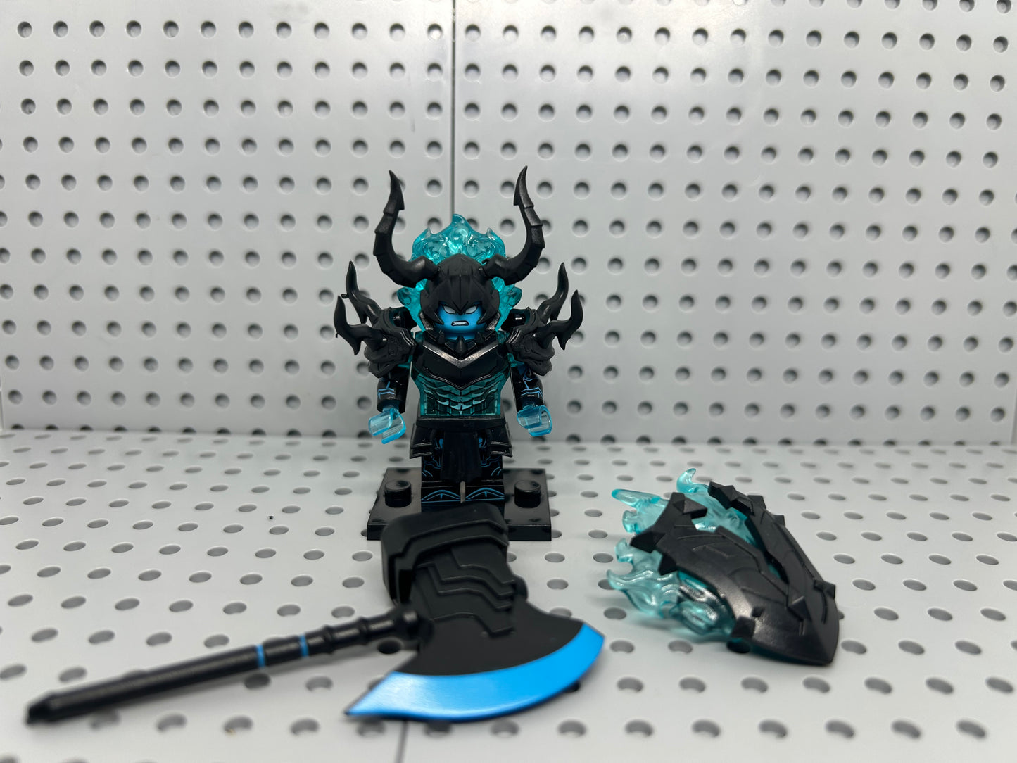 Ironclad Shadow Knight Custom Block-Style Figure